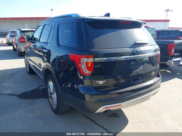 Ford Explorer Limited 2017 1FM5K8FH9HGC36494 Image 3