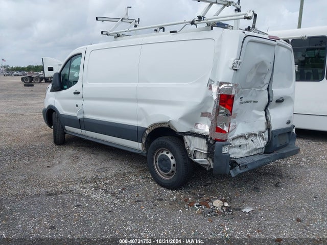 Ford Transit-150 2017 1FTYE1ZM9HKB32495 Image 3