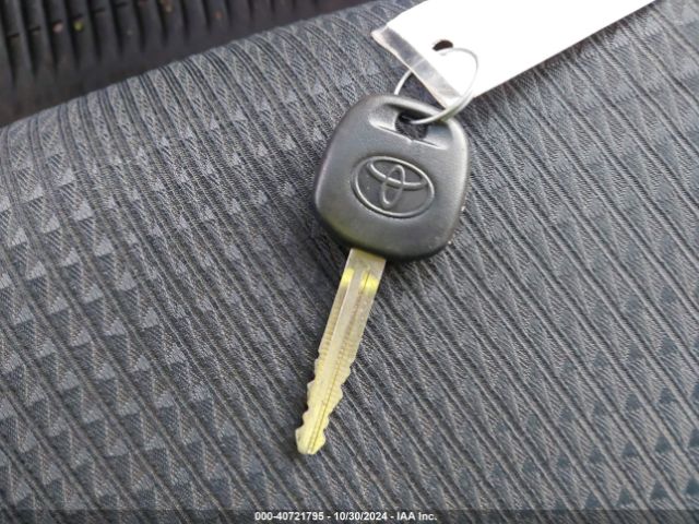 4T1BF1FK6FU962824 Toyota CAMRY SE