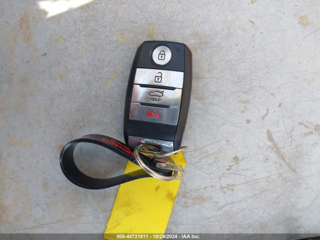 KNAFZ6A34G5589446 KIA Forte Koup Sx