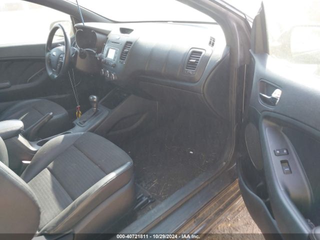 KNAFZ6A34G5589446 KIA Forte Koup Sx