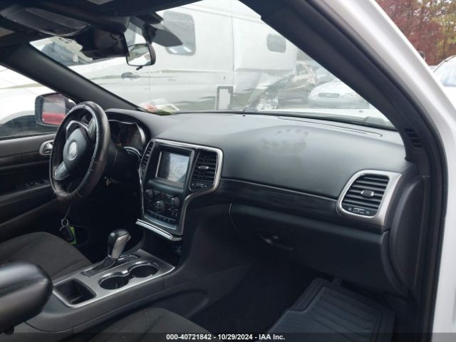 1C4RJFAGXLC433962 Jeep Grand Cherokee Laredo E 4x4