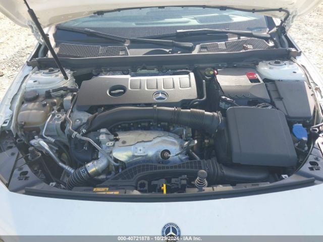 WDD3G4FB1KW012754 Mercedes-Benz A 220 4matic