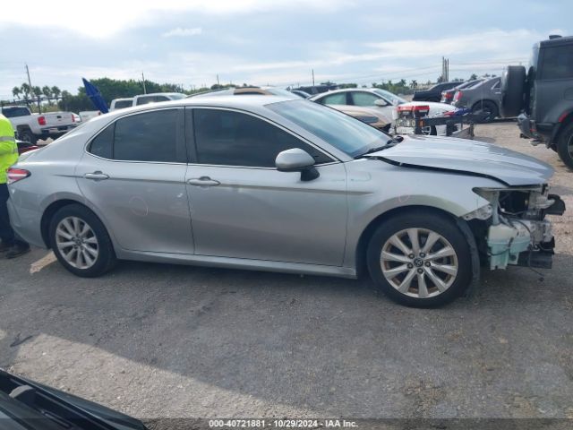 4T1B11HK3JU060944 Toyota CAMRY LE