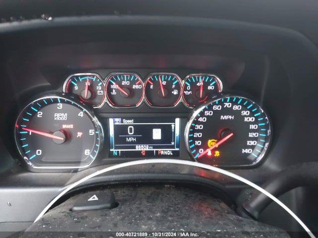 3GCUKREC4JG228373 Chevrolet Silverado 1500 1lt