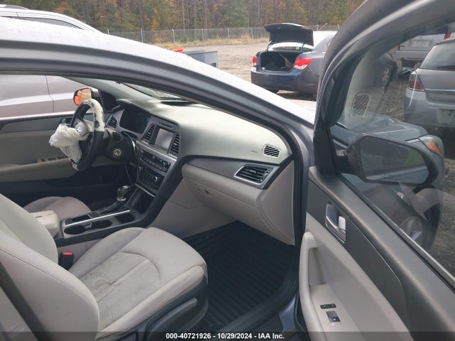 Hyundai SONATA SE 2016 5NPE24AFXGH334611 Image 5