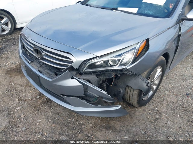 Hyundai SONATA SE 2016 5NPE24AFXGH334611 Image 6
