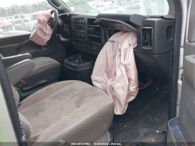 1GCWGAFG4J1200049 Chevrolet Express 2500 Work Van