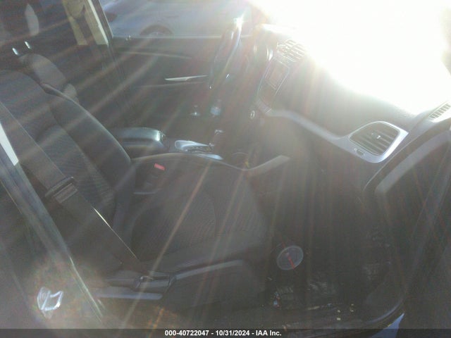 3C4PDCAB7JT383282 Dodge JOURNEY SE