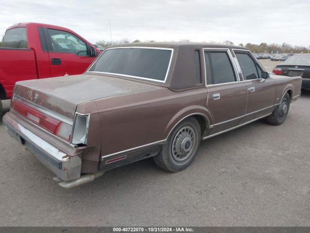 1987 LINCOLN TOWN CAR 1LNBM81F1HY704442 Photo 3