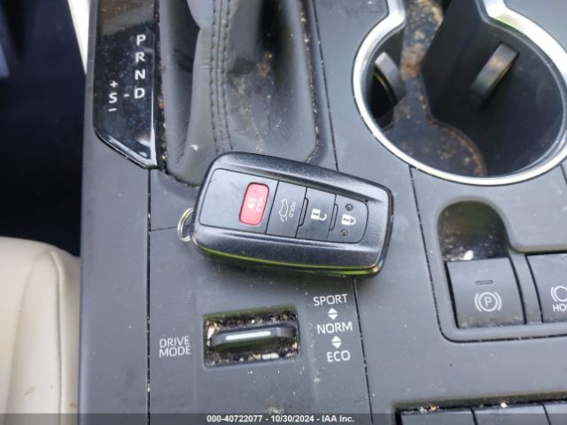 5TDHBRCH1LS500818 Toyota Highlander Hybrid Xle