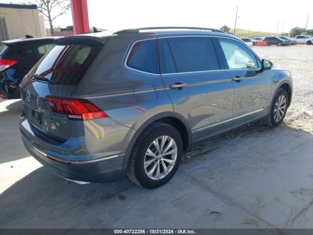 3VV3B7AXXJM160124 Volkswagen Tiguan 2.0t Se/2.0t Sel