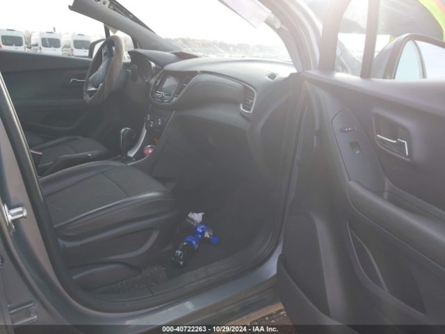 3GNCJPSB2LL162745 Chevrolet Trax Awd Lt