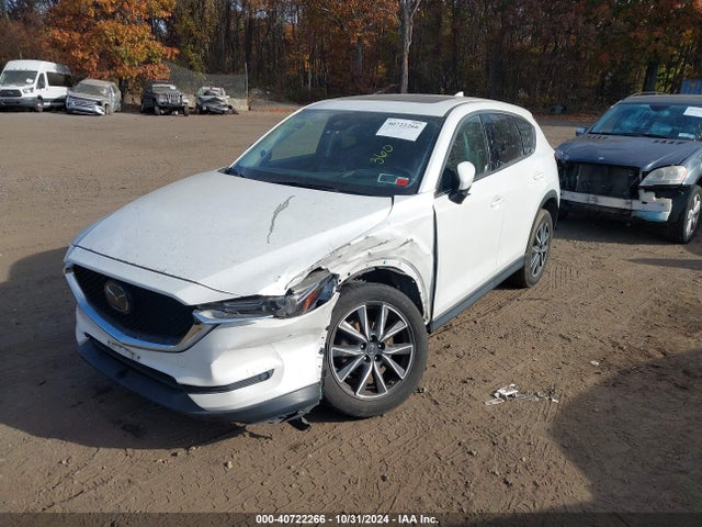 Mazda Cx-5 Grand Touring 2017 JM3KFBDL4H0149537 Image 2
