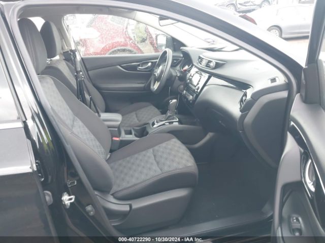 JN1BJ1CP7JW184195 Nissan Rogue Sport Sv