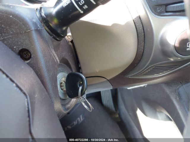 KM8JT3AF2EU850661 Hyundai TUCSON GLS