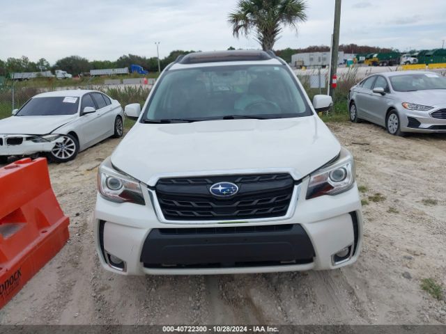 JF2SJGWC7HH453353 Subaru Forester 2.0xt Touring
