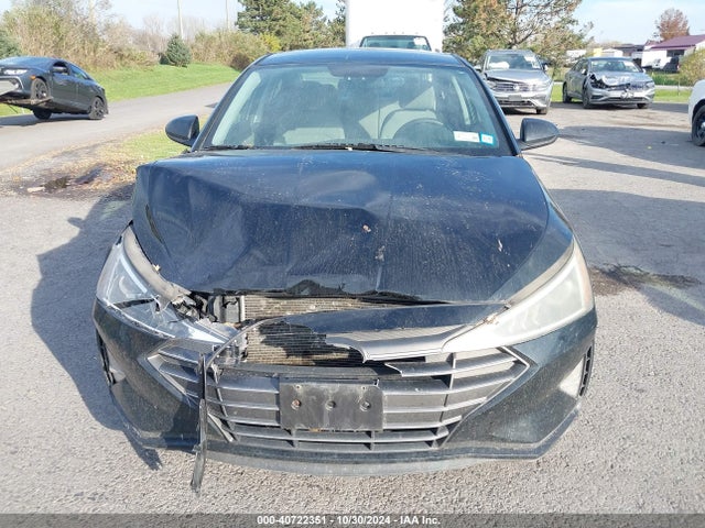 Hyundai ELANTRA SE 2019 5NPD74LF2KH493173 Image 12