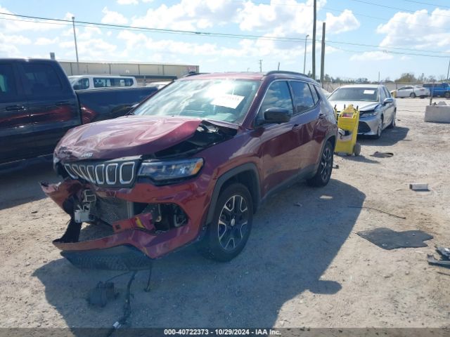 3C4NJCBB1NT112822 Jeep Compass Latitude Fwd