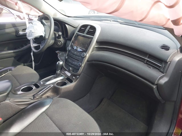 Chevrolet MALIBU 1LT 2015 1G11C5SL4FF164687 Image 5