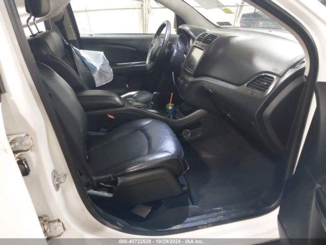3C4PDDGG9HT615528 Dodge Journey Crossroad Plus Awd