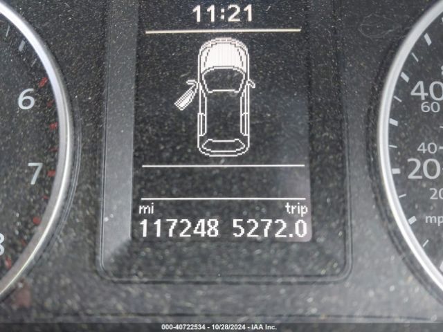 WVGBV7AX8FW504375 Volkswagen TIGUAN S