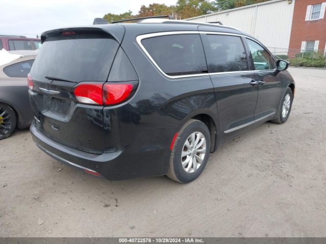 2018 CHRYSLER PACIFICA 2C4RC1BG7JR294485 Photo 3