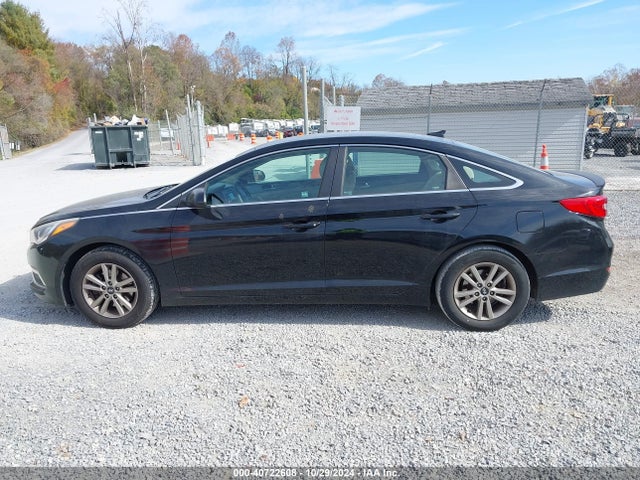Hyundai SONATA SE 2015 5NPE24AF7FH002608 Image 15