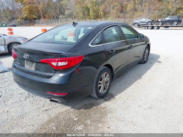 Hyundai SONATA SE 2015 5NPE24AF7FH002608 Image 4