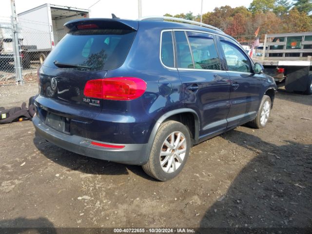 WVGBV3AX8EW044125 Volkswagen Tiguan R-line