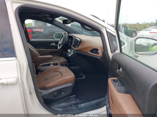 2020 CHRYSLER PACIFICA 2C4RC1GG3LR185808 Photo 4