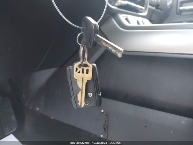 1GCVKREC6GZ412825 Chevrolet Silverado 1500 2lt