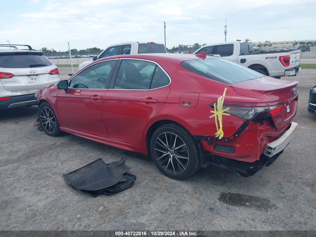 Toyota CAMRY SE 2021 4T1G11AK4MU485741 Image 3