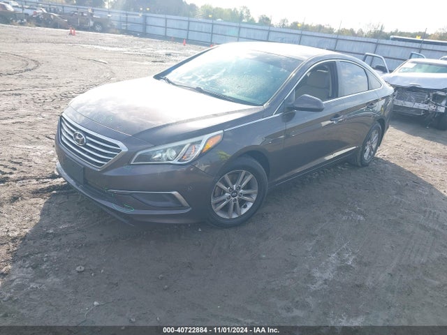Hyundai SONATA SE 2016 5NPE24AF0GH316649 Image 2