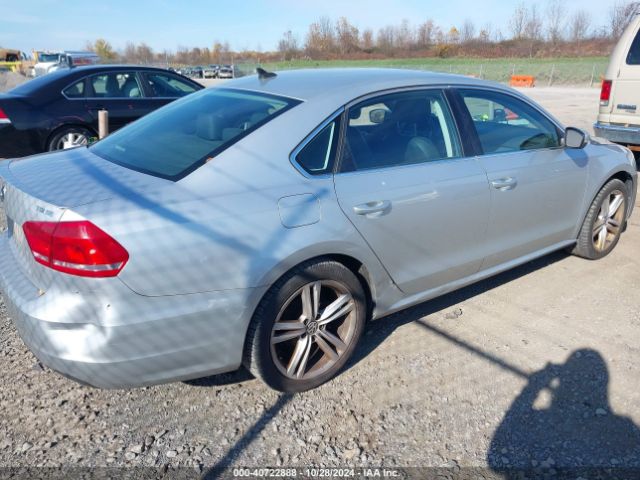 1VWBN7A36EC064008 Volkswagen Passat 2.0l Tdi Se