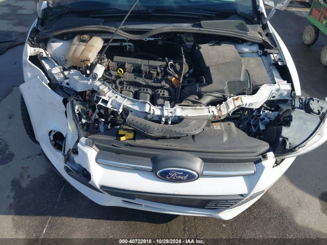 Ford FOCUS SE 2014 1FADP3F24EL388028 Image 10