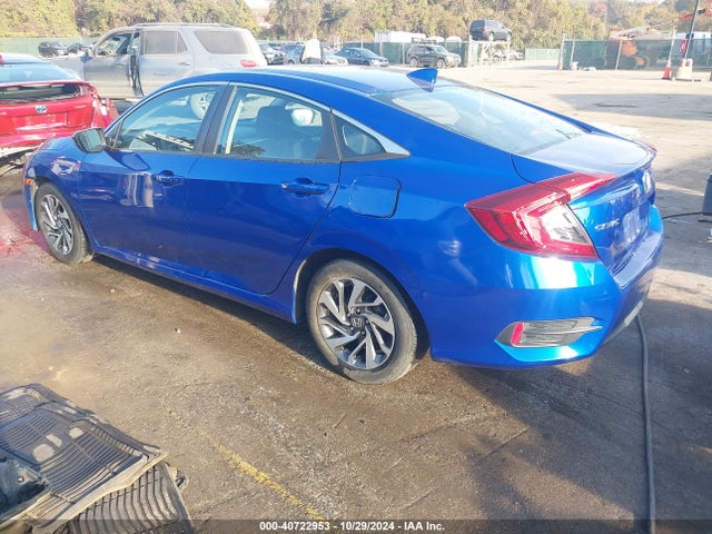 Honda CIVIC EX 2017 2HGFC2F72HH529024 Image 3