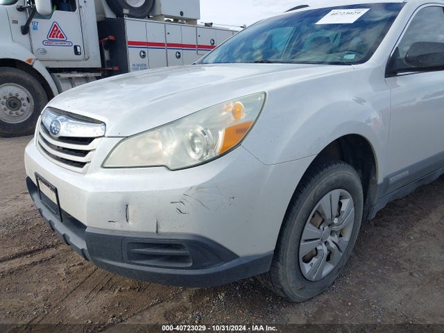 40723029 :رقم المزاد ، 4S4BRCAC0A1320189 vin ، 2010 Subaru Outback 2.5i مزاد بيع