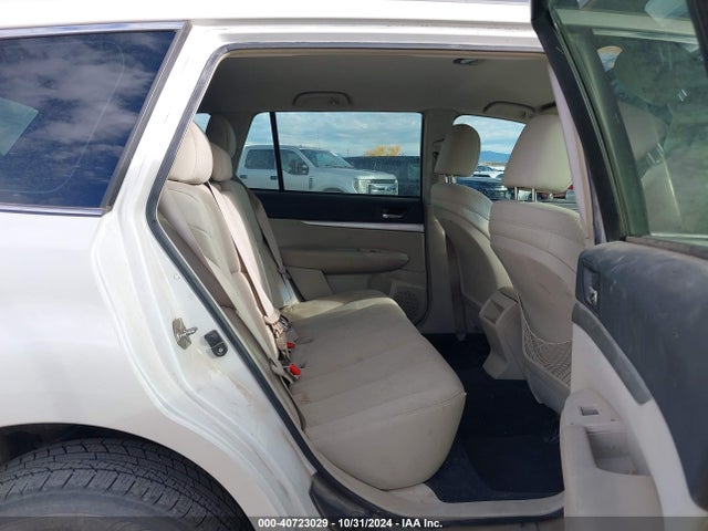 40723029 :رقم المزاد ، 4S4BRCAC0A1320189 vin ، 2010 Subaru Outback 2.5i مزاد بيع