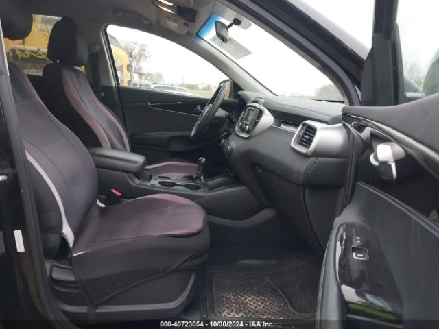 5XYPGDA50GG092324 KIA Sorento 3.3l Lx
