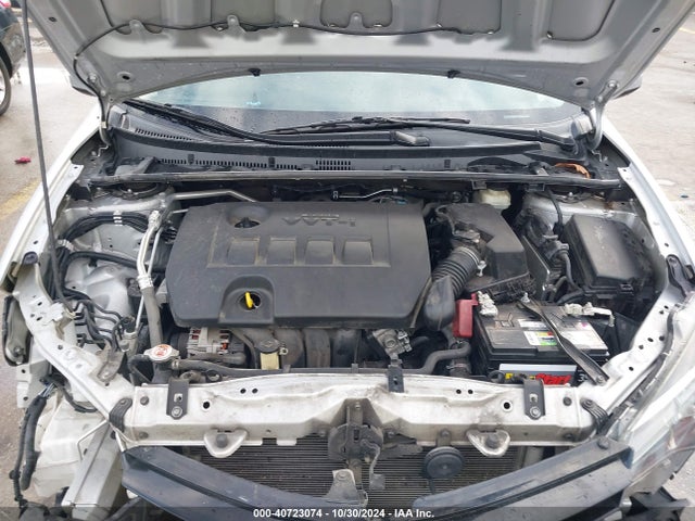 Toyota COROLLA LE 2018 5YFBURHEXJP808042 Image 10
