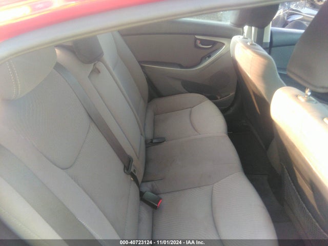 KMHDH4AE4EU110850 Hyundai ELANTRA SE