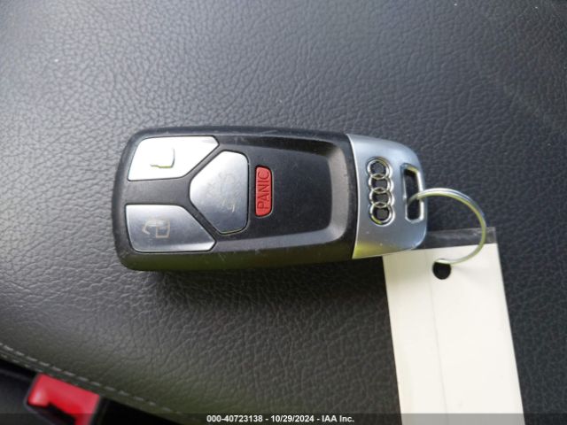 WAUGMAF45KN011193 Audi A4 40 Premium/40 Titanium Premium