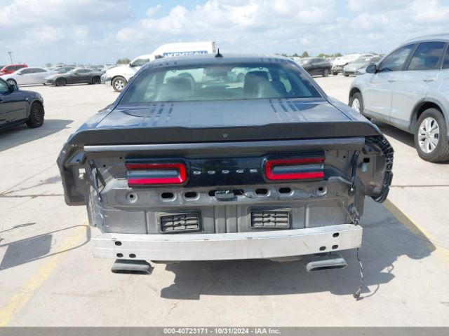 2C3CDZBTXGH311779 Dodge Challenger R/t Plus Shaker