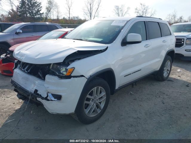 1C4RJFAG0JC220998 Jeep Grand Cherokee Laredo E 4x4