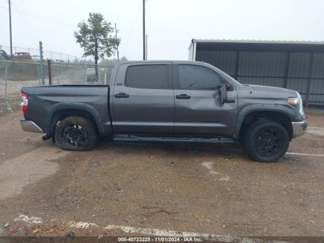 5TFDW5F18JX705909 Toyota Tundra Sr5 5.7l V8