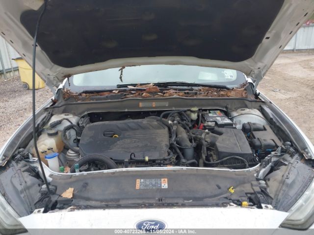 3FA6P0HD1HR309457 Ford FUSION SE