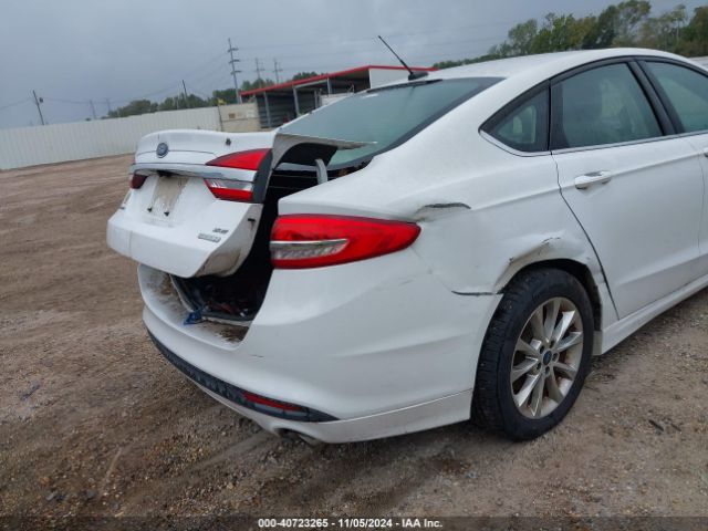 3FA6P0HD1HR309457 Ford FUSION SE