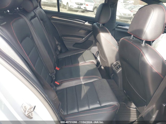 3VW547AU6HM012602 Volkswagen Golf GTI
