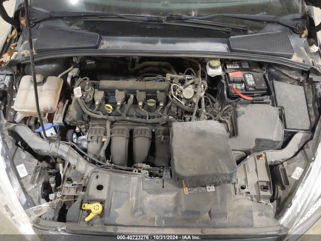 Ford FOCUS SE 2018 1FADP3K20JL320650 Image 10